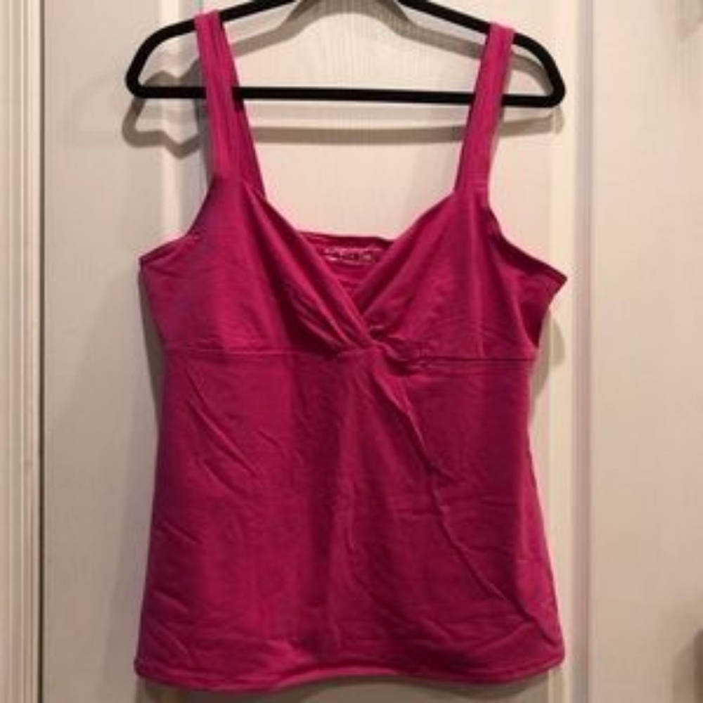Victoria’s Secret Bra Tops Tank Top XL NWOT